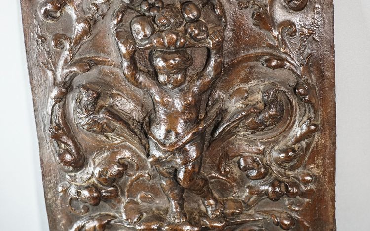 PUTTO, Bas relief cuivre sur bois, XIXème