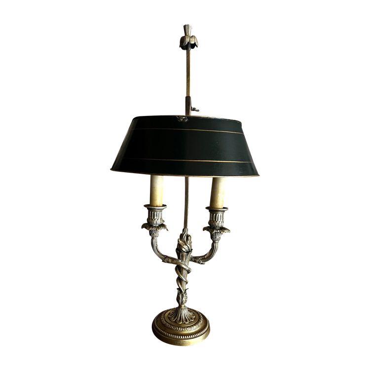 Lampada per acqua calda in bronzo, stile Luigi XVI, elettrificata.
