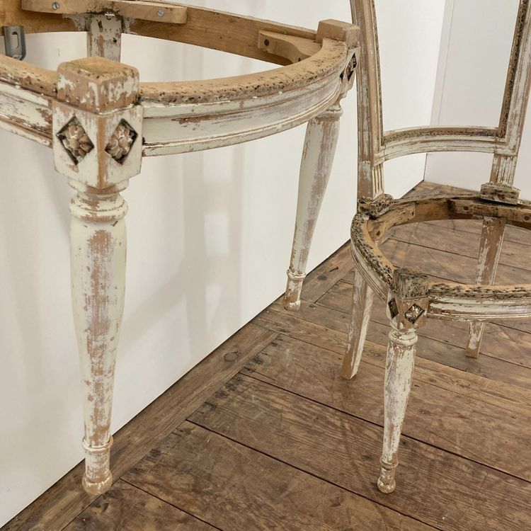Série de 4 chaises de style  Directoire