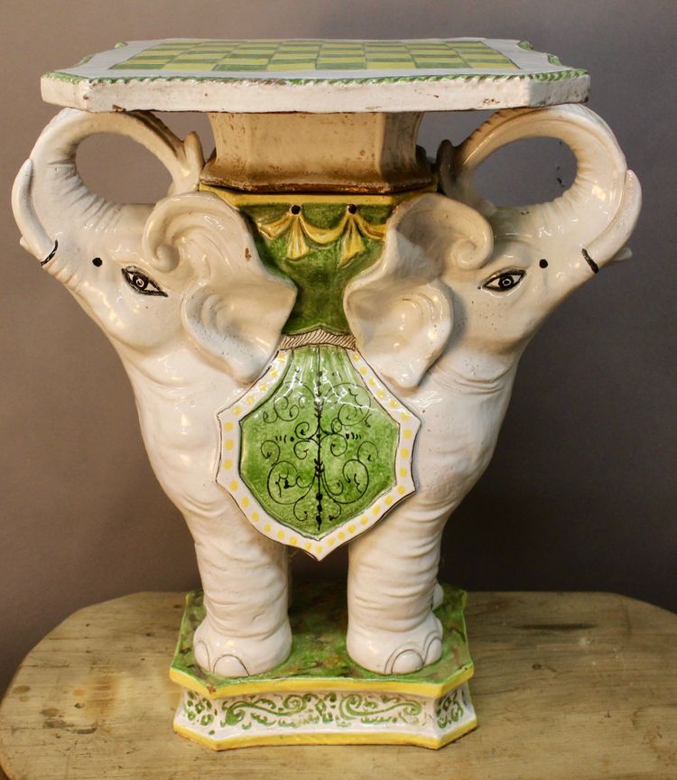 Sella a scacchi in ceramica Double Elephant