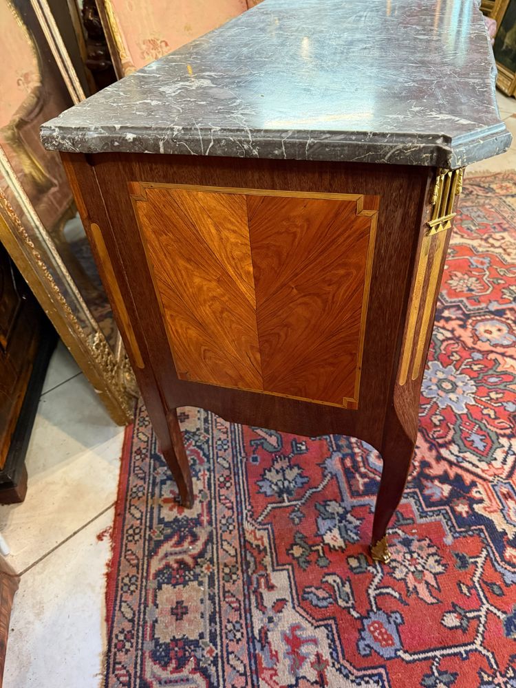 COMMODE DITE SAUTEUSE LOUIS XV TRANSITION 18ème