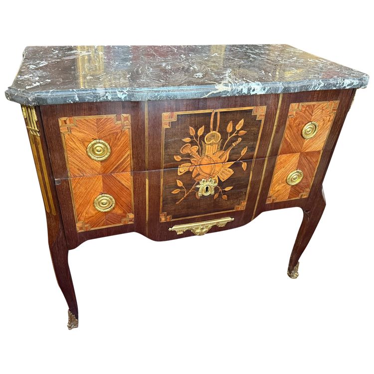 COMMODE DITE SAUTEUSE LOUIS XV TRANSITION 18ème
