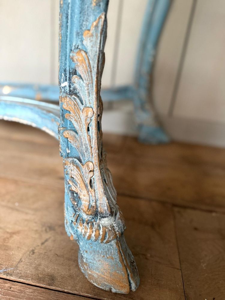 Console italienne avec mascarons et belle sculpture datant du 19e siècle 