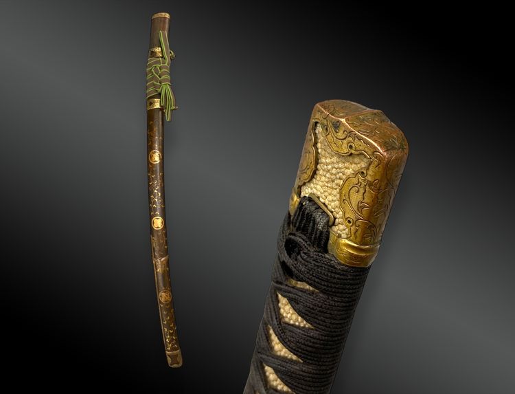 Spada giapponese, Katana con monte Itomaki-no-tachi Giappone epoca Muromachi per la lama.