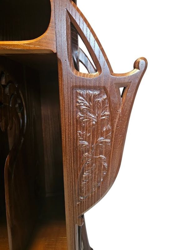 Maurice Alet Meuble d'Entre-deux art Nouveau "Aux Cigales"