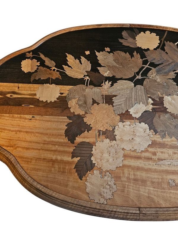 Emile Gallé Table à Thé Art nouveau "Viorne Boule de Neige et  Papillons"