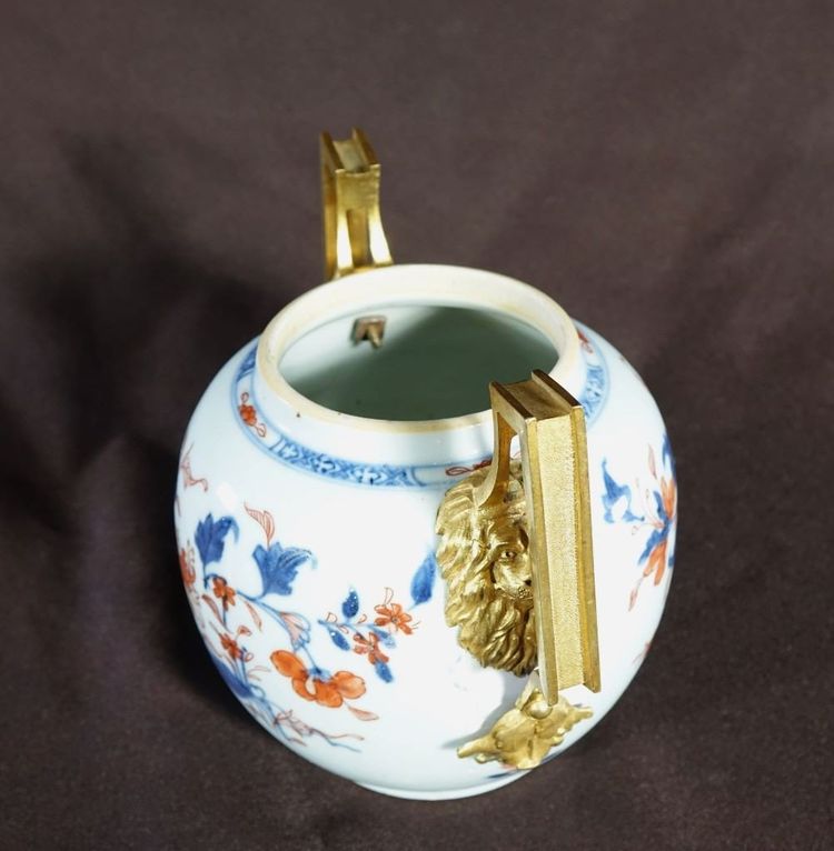 Imari Porcelain Covered Pot with Gilt Bronze Mounts