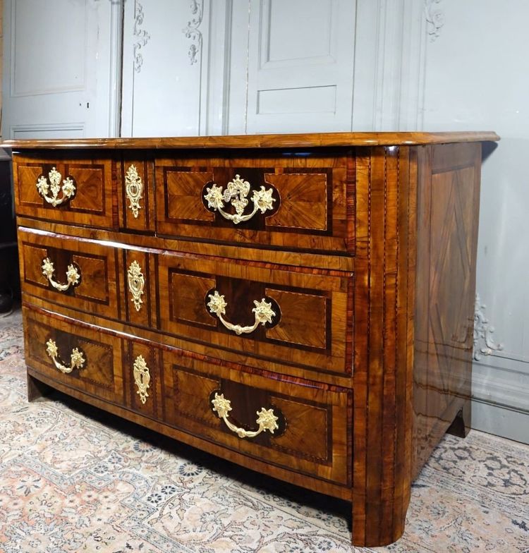Commode Du Dauphiné d'époque Louis XIV