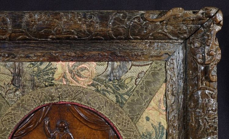 Bas Relief Cuir Repoussé XVIIIème