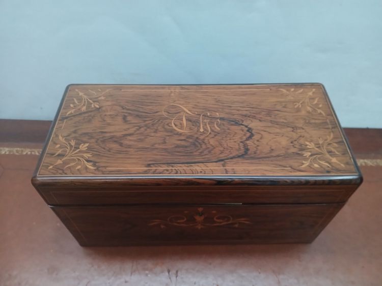 tea caddy