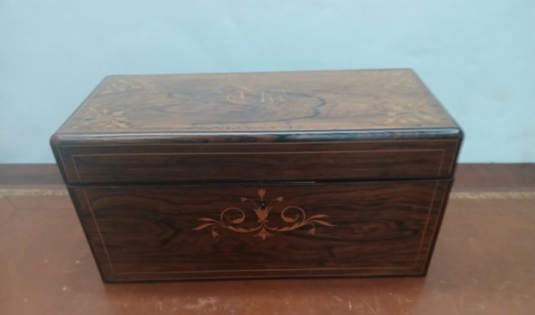 tea caddy