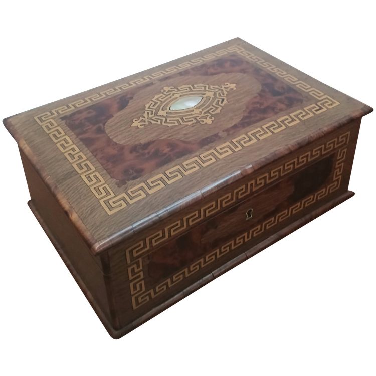 Inlaid box