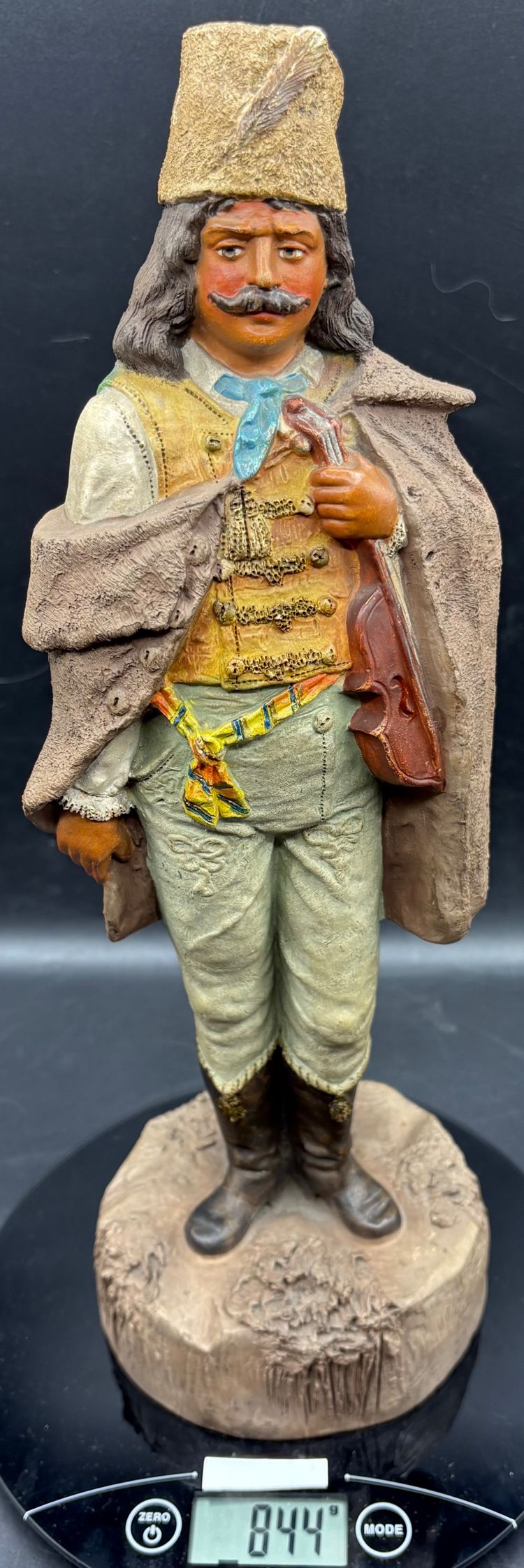 TERRACOTTA SUBJECT