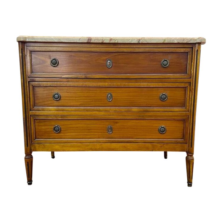 Commode de style Louis XVI
