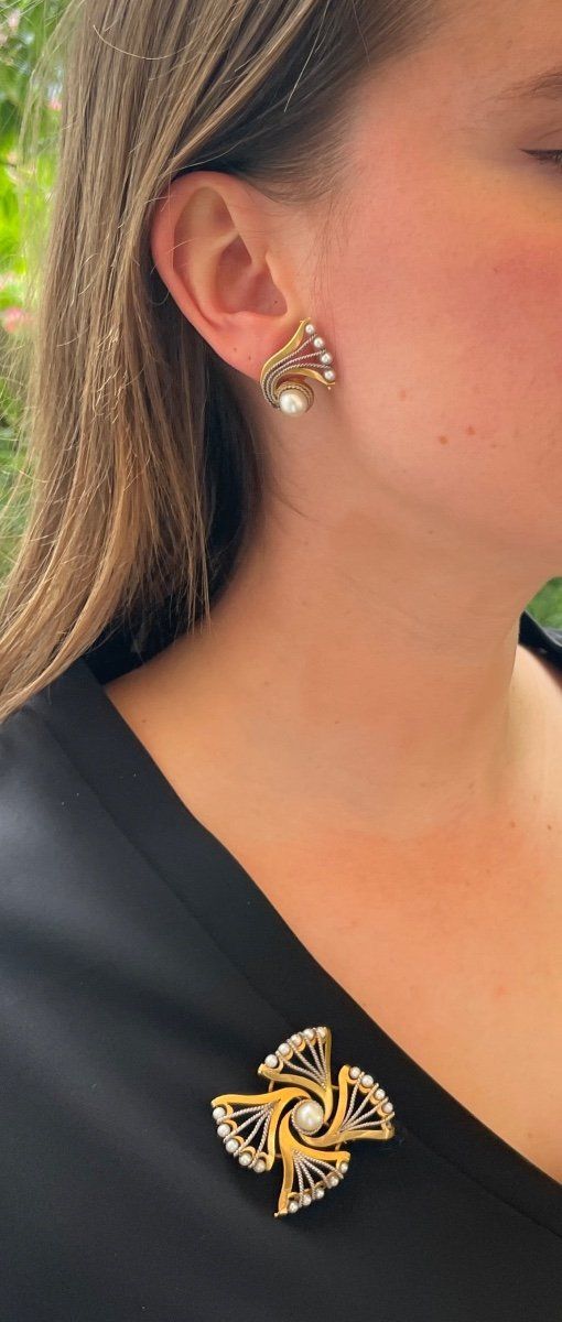 Parure Composée D’une Broche Et D’une Paire De Boucles D’oreilles Or & Perles
