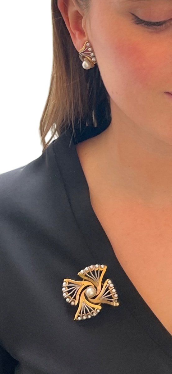 Parure Composée D’une Broche Et D’une Paire De Boucles D’oreilles Or & Perles