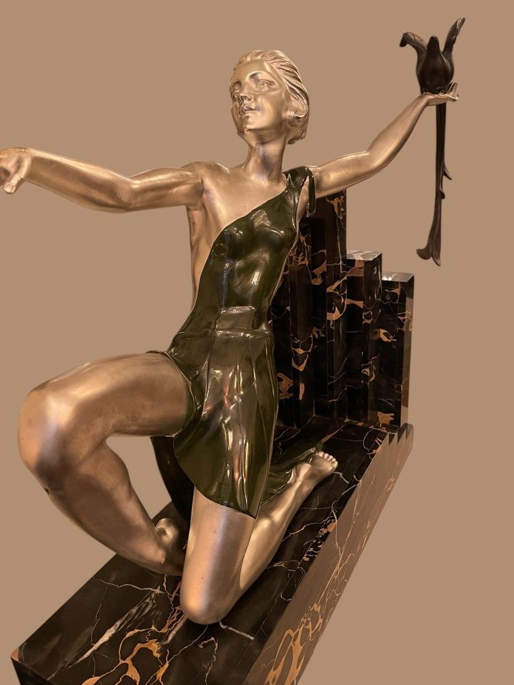 Scultura Uccelli del Paradiso, Bronzo Art Déco, Marmo Portor, Firmata G. Daverny