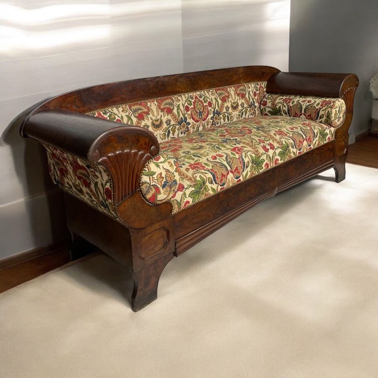 Divano in mogano del periodo Biedermeier 1820 circa