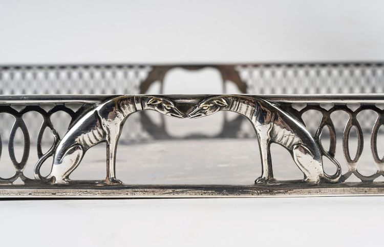 Un Service Thé Et Café Art Deco En Métal Argenté Et Vermeille