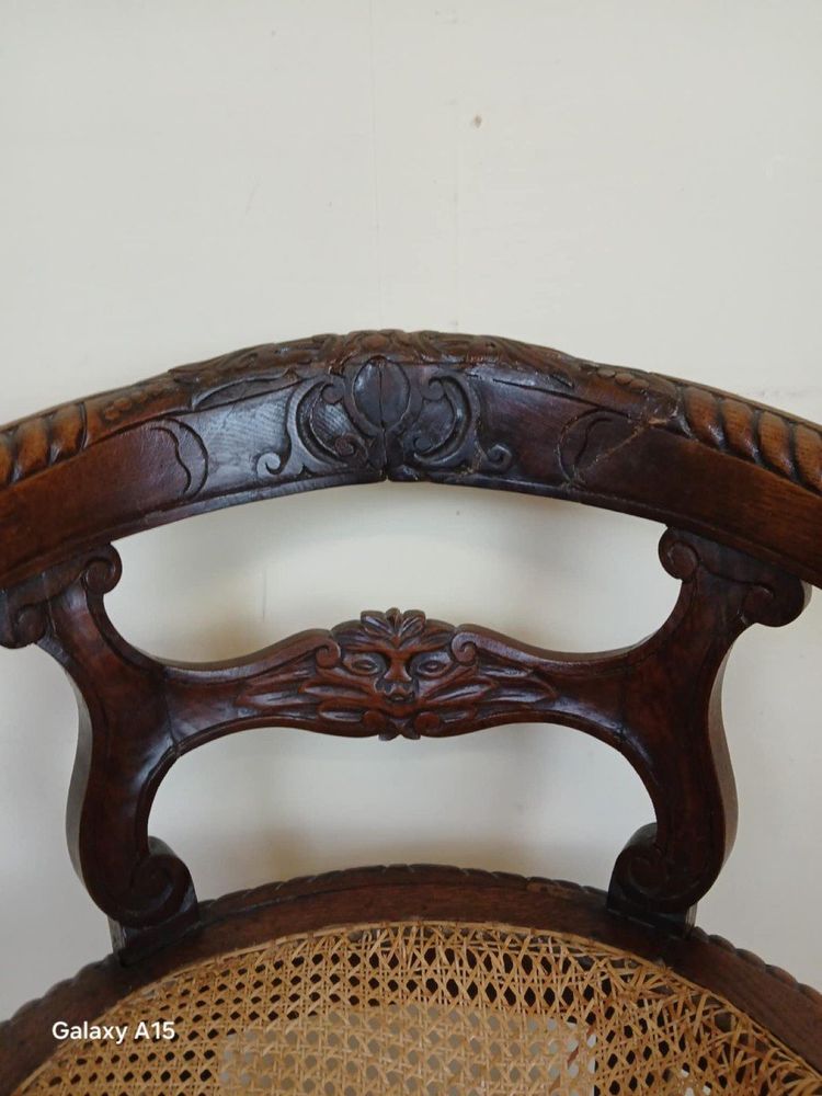 Fauteuil De Bureau Style Renaissance En Chêne Massif Vers 1850