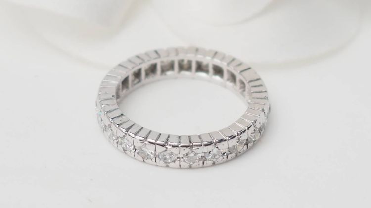 Amerikanischer Trauring aus Platin und Diamanten 0.92ct
