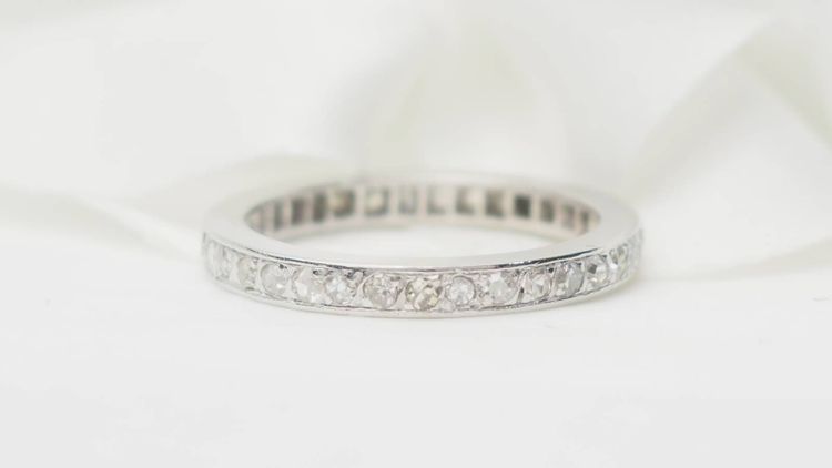 Alliance tour complet en or blanc et diamants 0.35ct