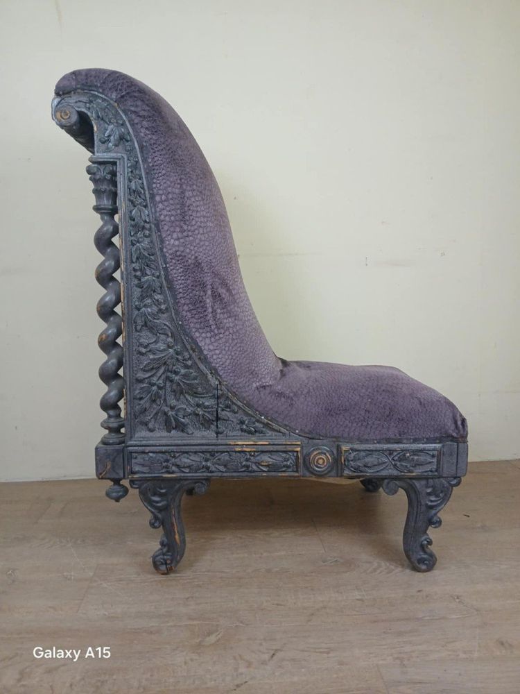 Fauteuil Prie Dieu Renaissance De Forme Bateau circa 1850
