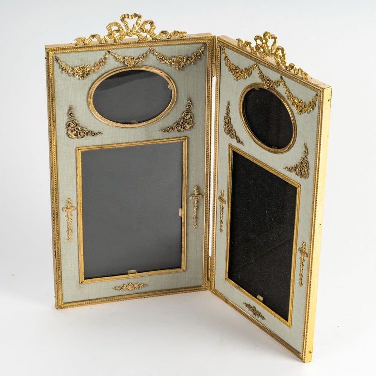 A Paravent Photo Frame, Late 19th Century