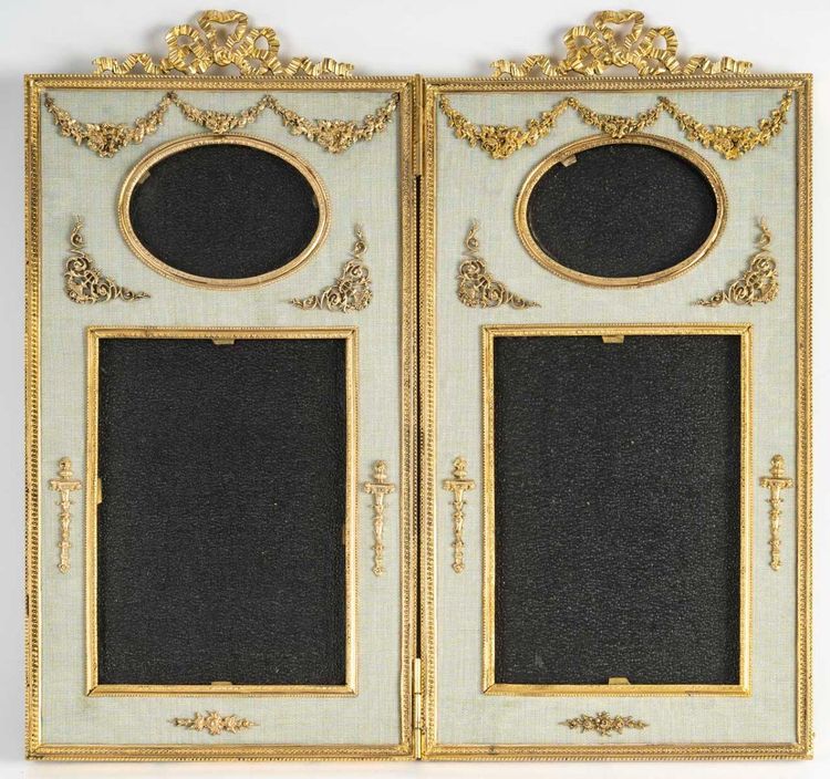 A Paravent Photo Frame, Late 19th Century