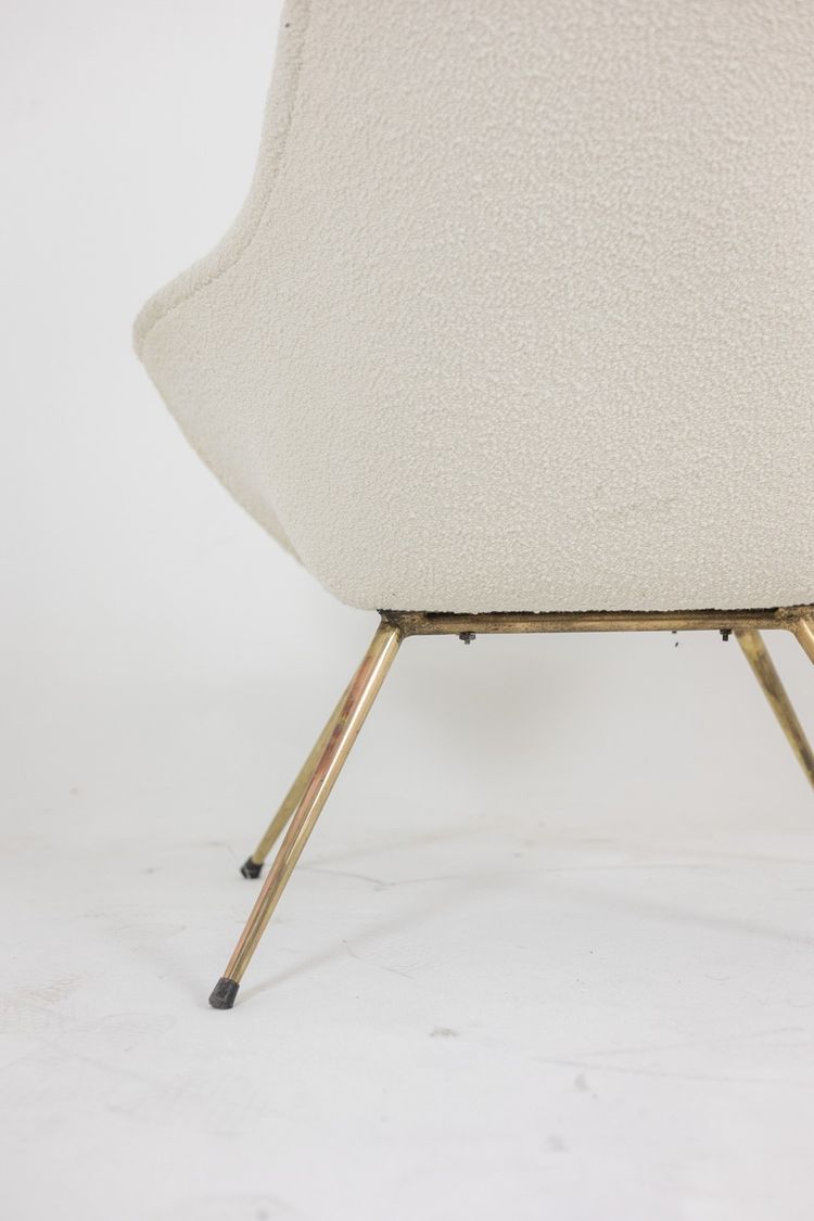 Paire de fauteuils cocktail en laiton doré. Années 1960. LS42411551