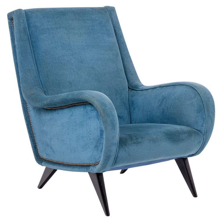 Sessel aus blauem Samt, Beine aus Buchenholz. 1950er Jahre. LS4410409A