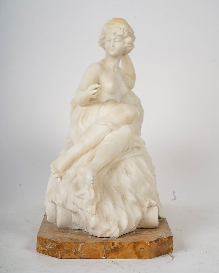 Bellissima scultura di Alberto Saccardi in marmo bianco