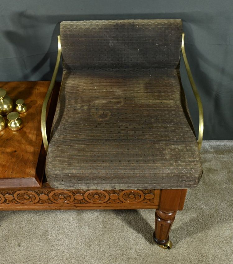 Balance de Jockey en Noyer, estampillée Youngs, époque Victorienne – 1860