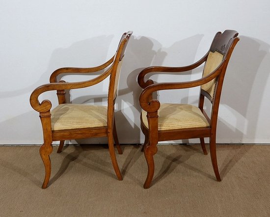 Paire de Fauteuils à Crosse en Noyer, époque Restauration – 1ère partie du XIXe 