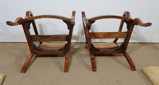 Paire de Fauteuils à Crosse en Noyer, époque Restauration – 1ère partie du XIXe 