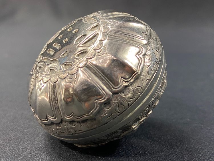 Boite à opium en argent massif Chine XIXe