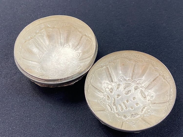 Boite à opium en argent massif Chine XIXe