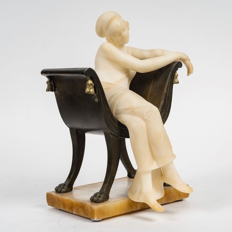 Scultura in alabastro e bronzo del periodo Art Nouveau