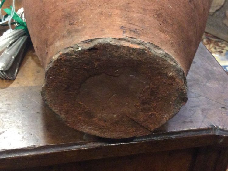 Terracotta jar XIXE