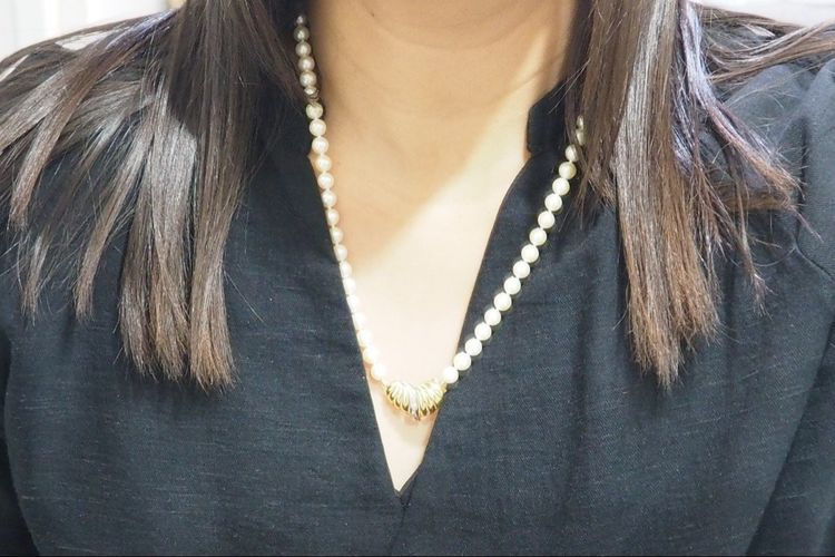 Collier en or jaune et perles de culture