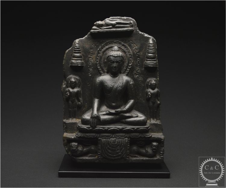 Inde, Dynastie Pāla-Sena, Xème-XIIème siècle, Fragment de stèle en pierre représentant Bouddha