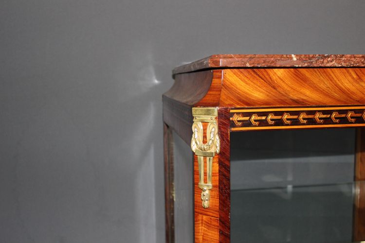 Vitrine Louis XV Quatre Faces Vitrées En Marqueterie Vers 1880