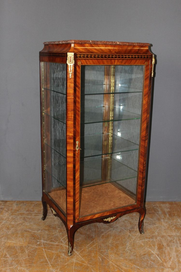 Vitrine Louis XV Quatre Faces Vitrées En Marqueterie Vers 1880