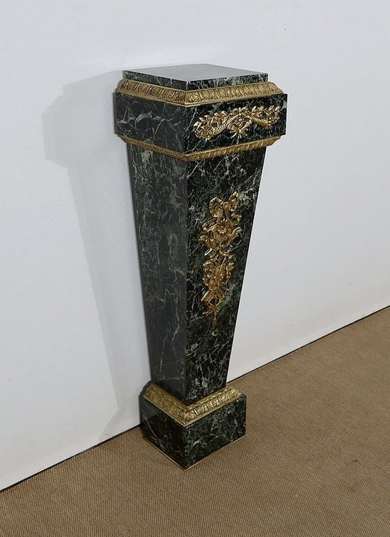  Marble Bolster sheath, Louis XVI style – late 19th century