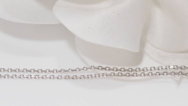 Collier pendentif en or blanc, diamants et Rubis en poire