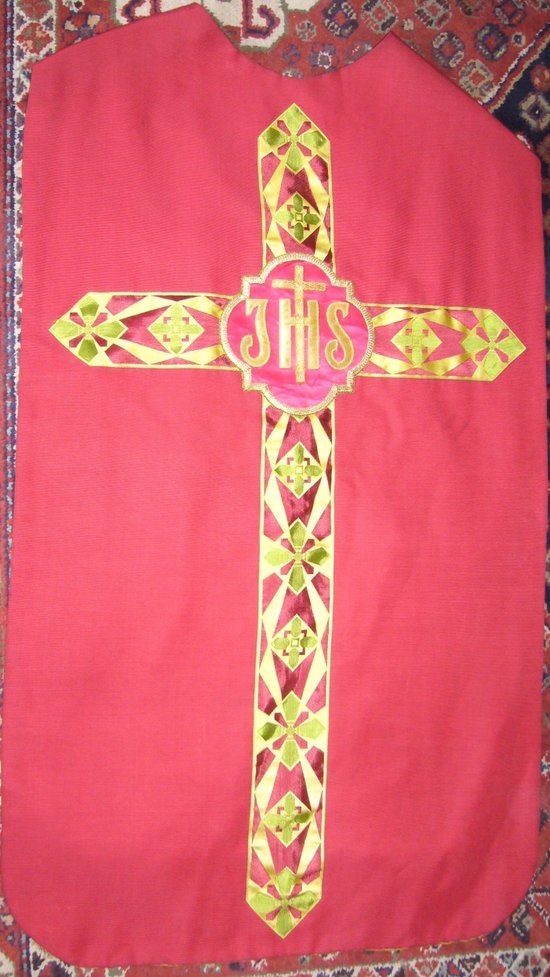 Chasuble in red ottoman period 1930 or 1940