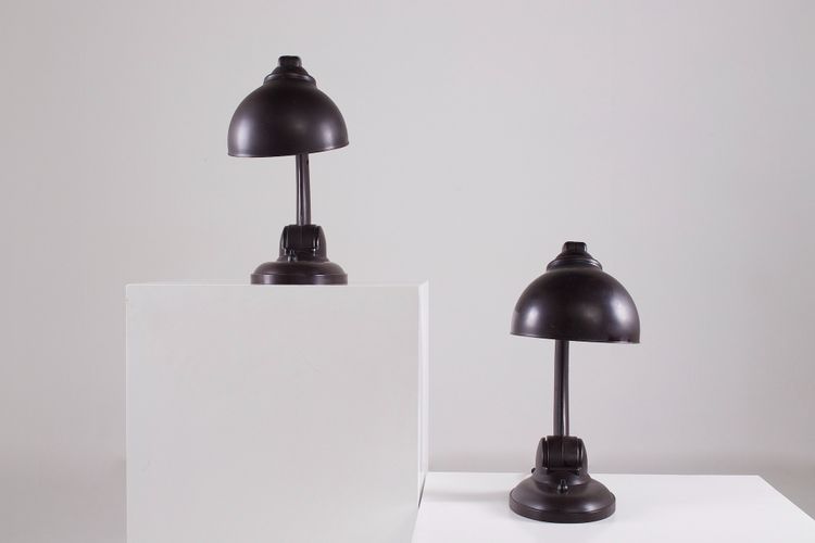 Paire de lampes Art Déco en bakélite.