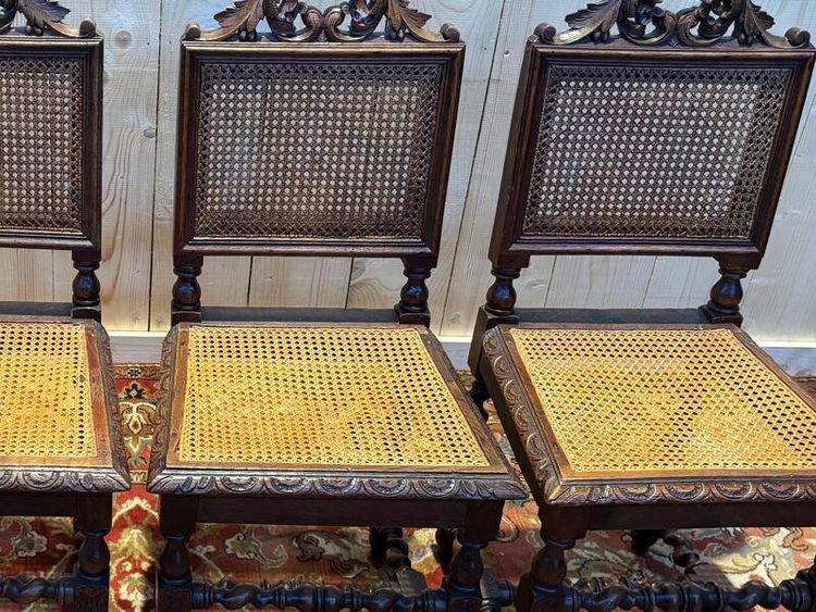 Series of 4 Renaissance chairs in Cannage.