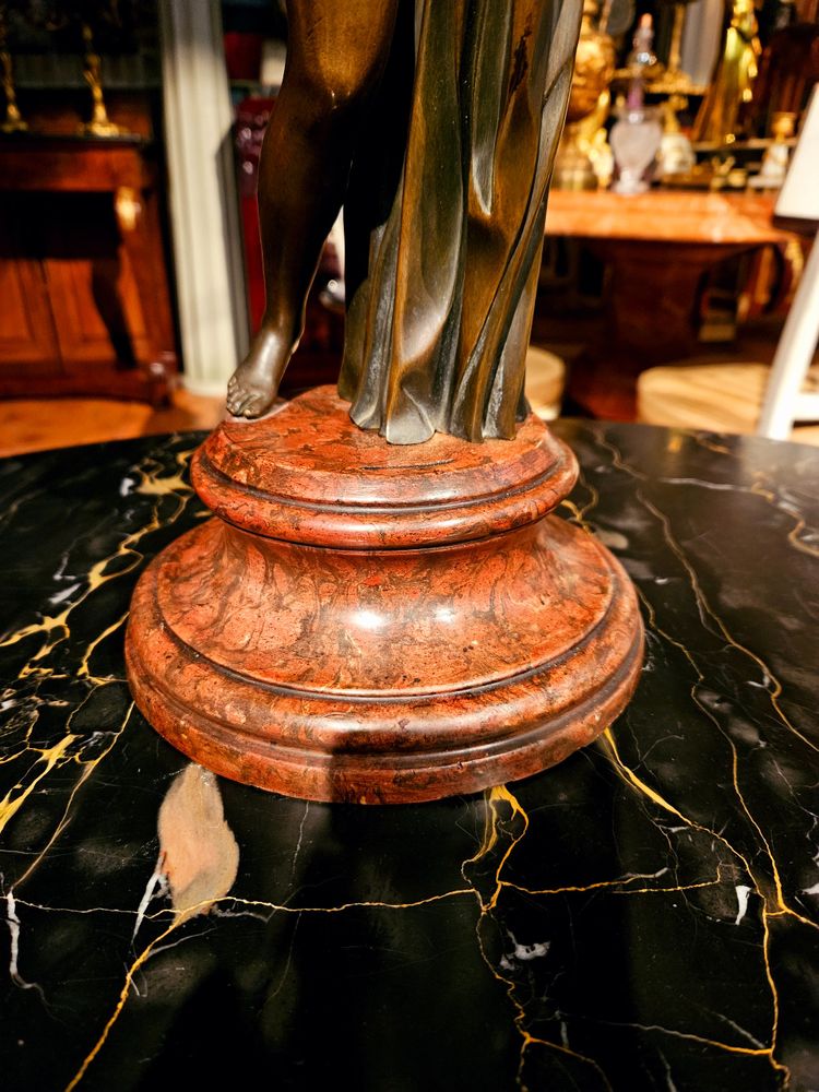 Venere Callipigia in bronzo patinato Inizio XIX secolo
