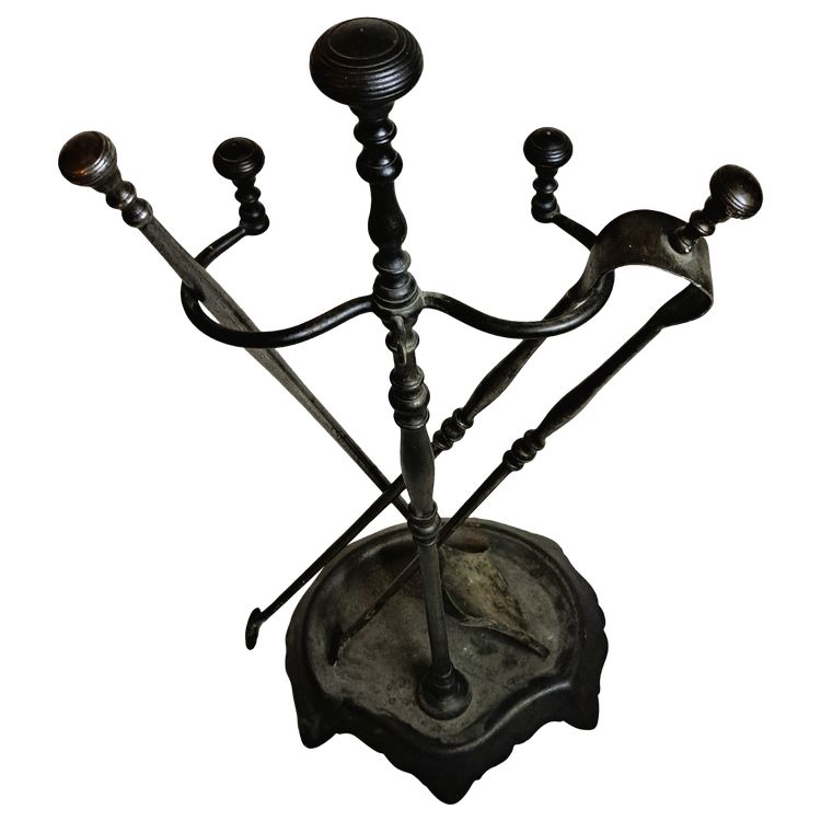 Caminetto in ferro battuto nero d'epoca Luigi Filippo del XIX secolo